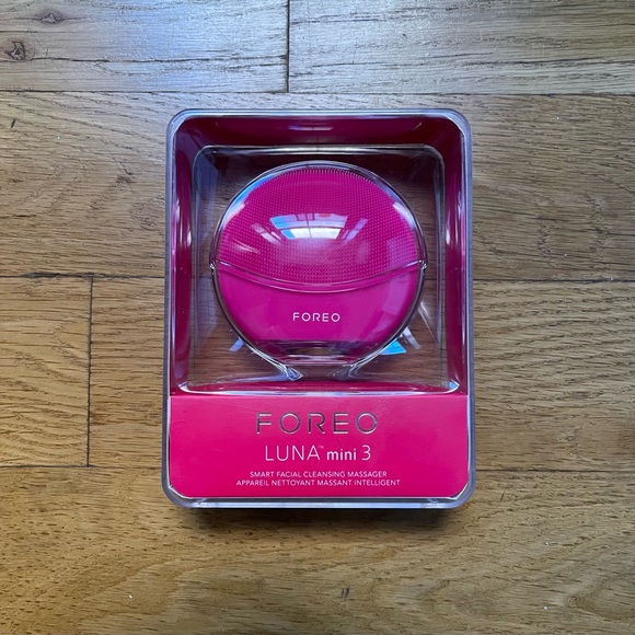 NWT fuchsia Foreo LUNA Mini 3 (O/S) - Picture 3 of 8